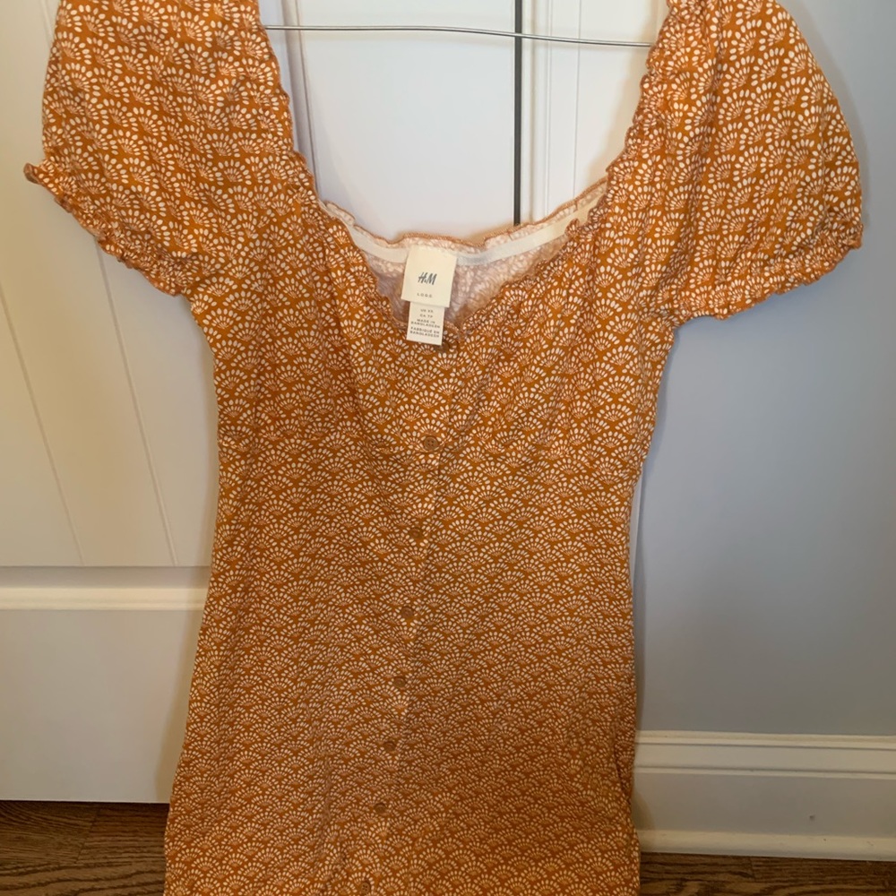 Very cute H&M dress